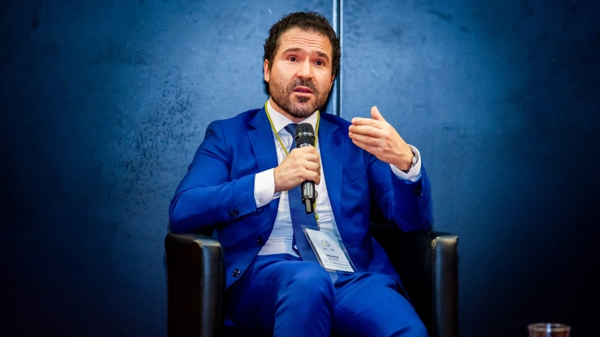 Márcio Navalho como Preletor no Congresso FutureMD.